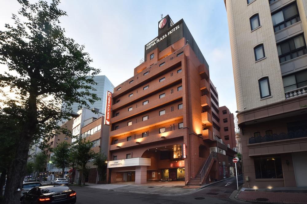 Yokohama Heiwa Plaza Hotel Kanagawa Exterior photo